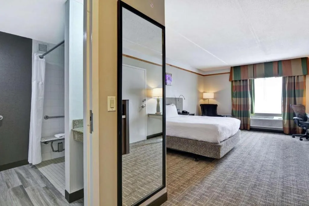 Bed in Hilton Garden Inn Appleton/Kimberly