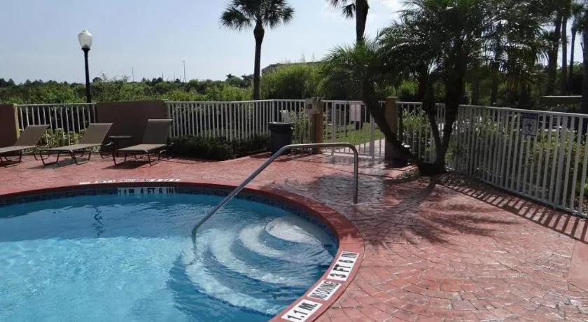 Holiday Inn Express Hotel & Suites Port Charlotte