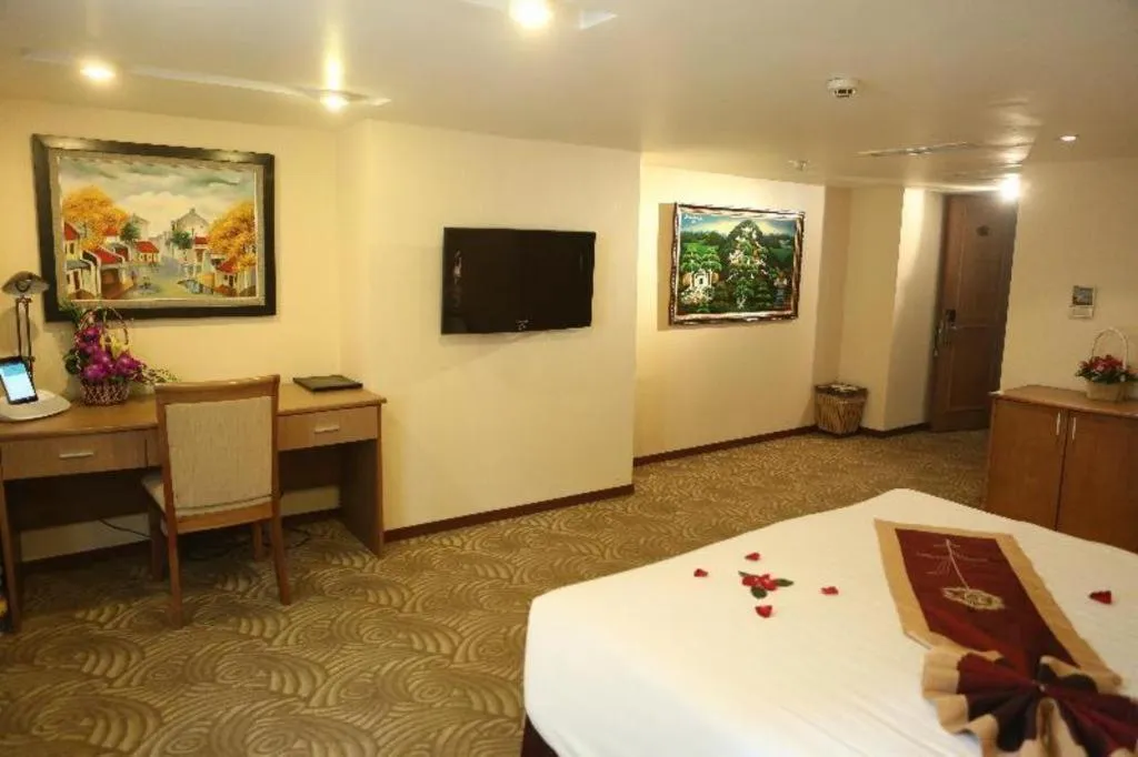 Bed in Lenid De Ho Guom Hotel