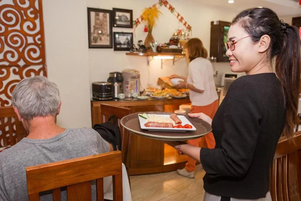 Hanoi Impressive Hotel