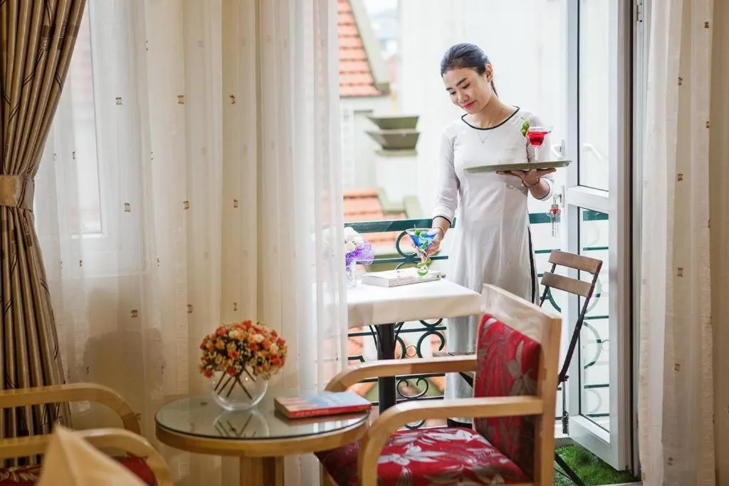 Hanoi Impressive Hotel