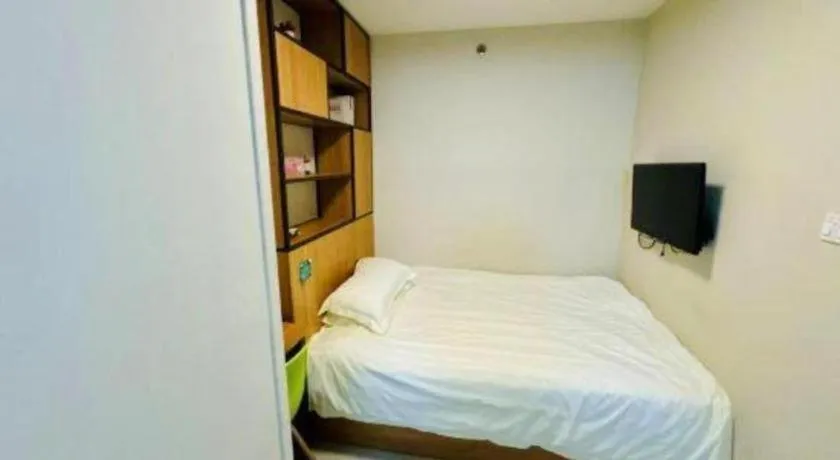 Bed in Jinjiang Inn Style Ningbo Railway Station