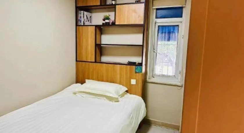 Bed in Jinjiang Inn Style Ningbo Railway Station