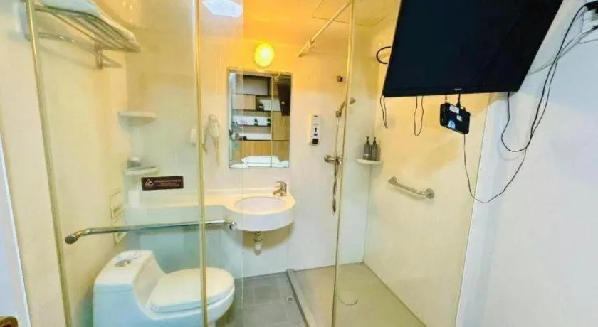 Jinjiang Inn Style Ningbo Railway Station