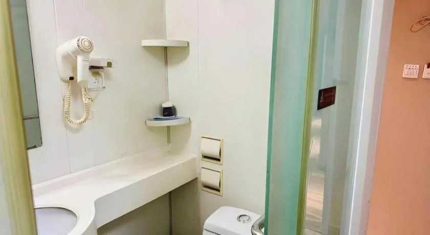 Jinjiang Inn Style Ningbo Railway Station