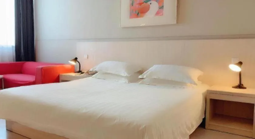 Bed in Jinjiang Inn Shanghai Songjiang University Town