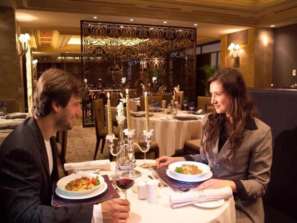 New Century Hangzhou Grand Hotel