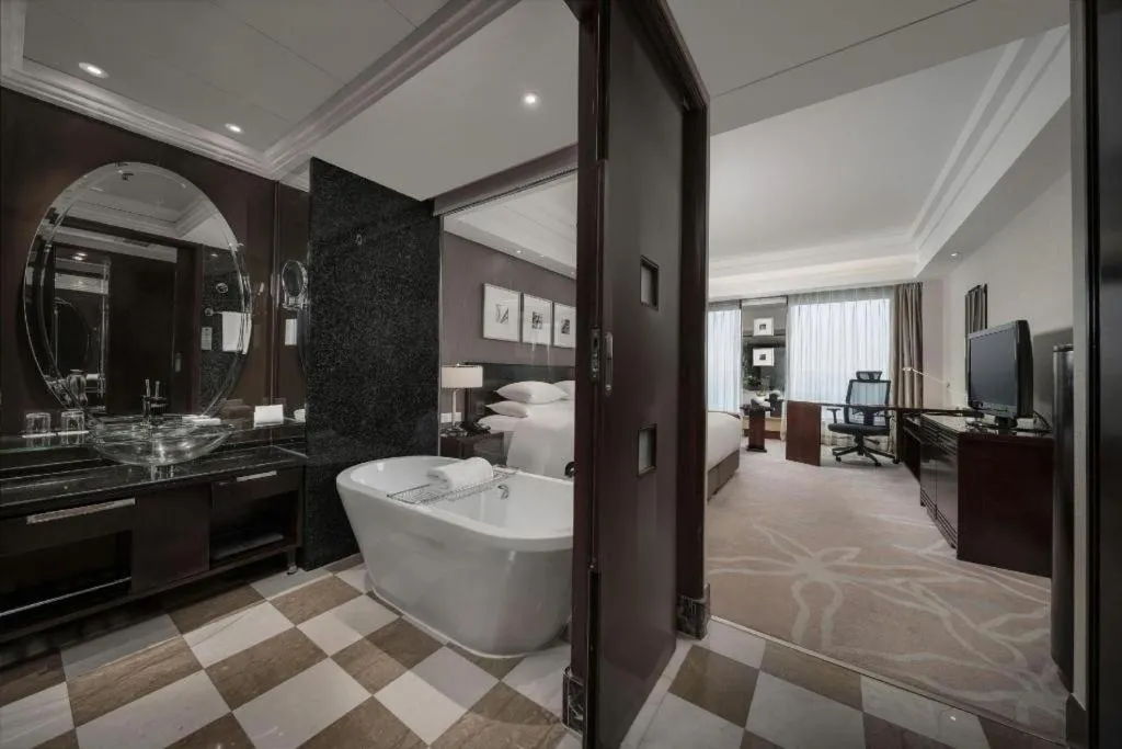 New Century Hangzhou Grand Hotel