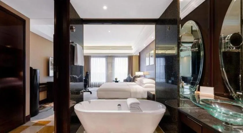 New Century Hangzhou Grand Hotel