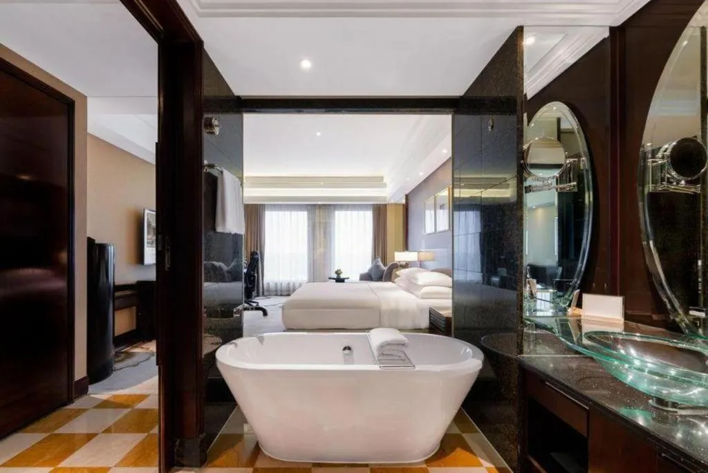 New Century Hangzhou Grand Hotel