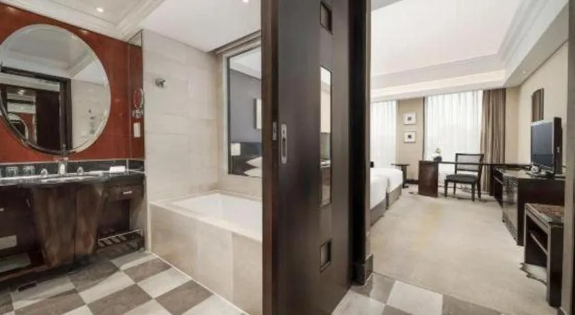 New Century Hangzhou Grand Hotel