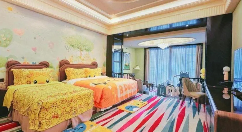 Bed in Chateau StarRiver Guangzhou Peninsula