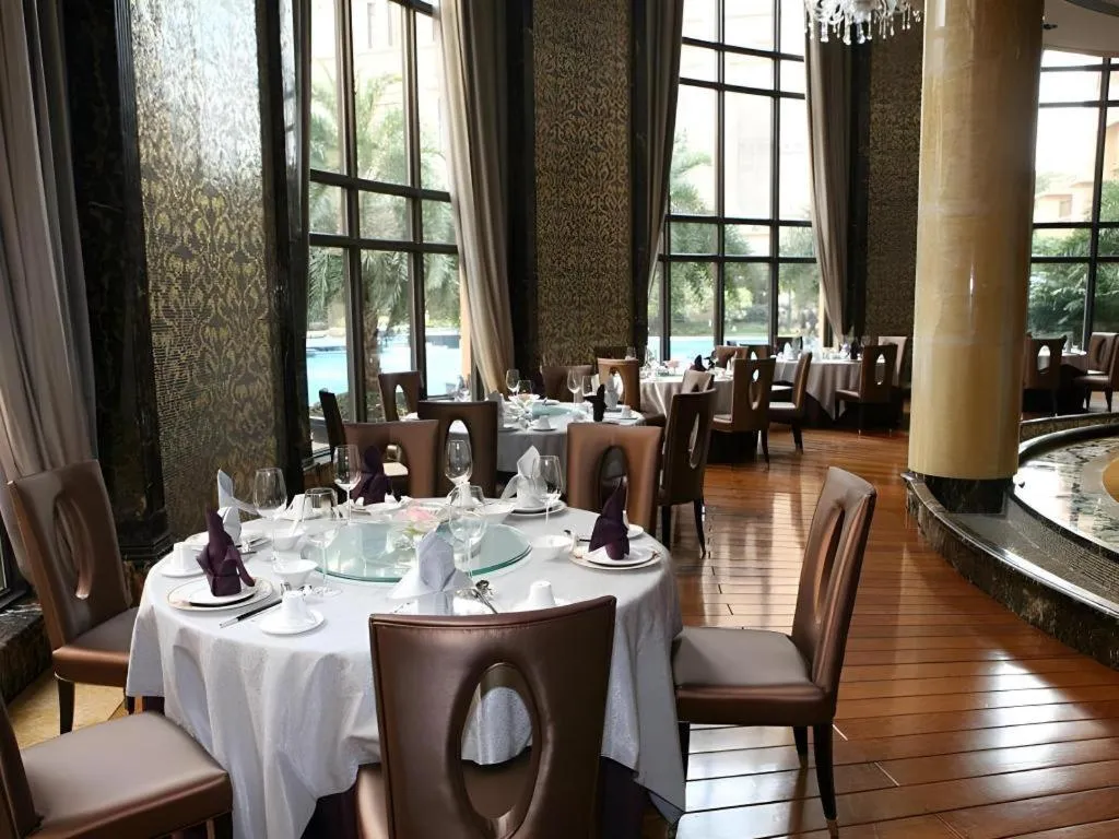 Chateau StarRiver Guangzhou Peninsula