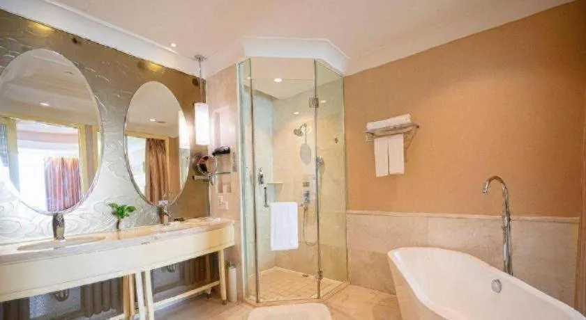 New Century Grand Changchun Hotel