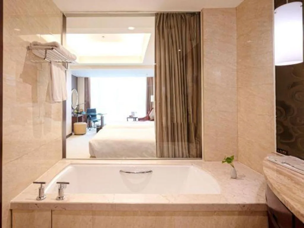 New Century Grand Changchun Hotel