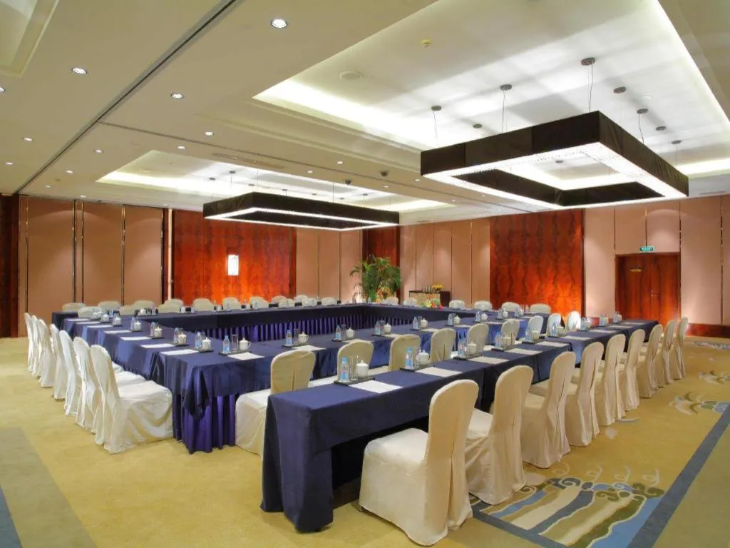 New Century Grand Changchun Hotel