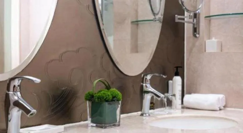 New Century Grand Changchun Hotel