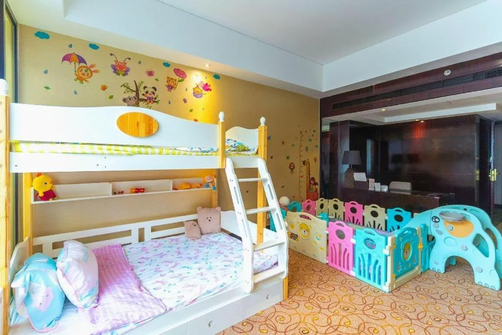 Bed in New Century Grand Hotel Xuzhou