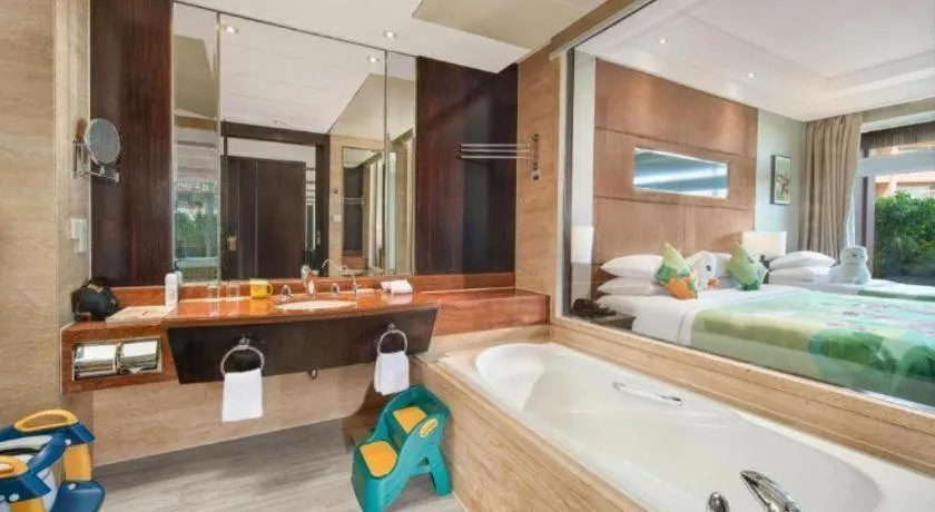 Bed in New Century Grand Hotel Xuzhou