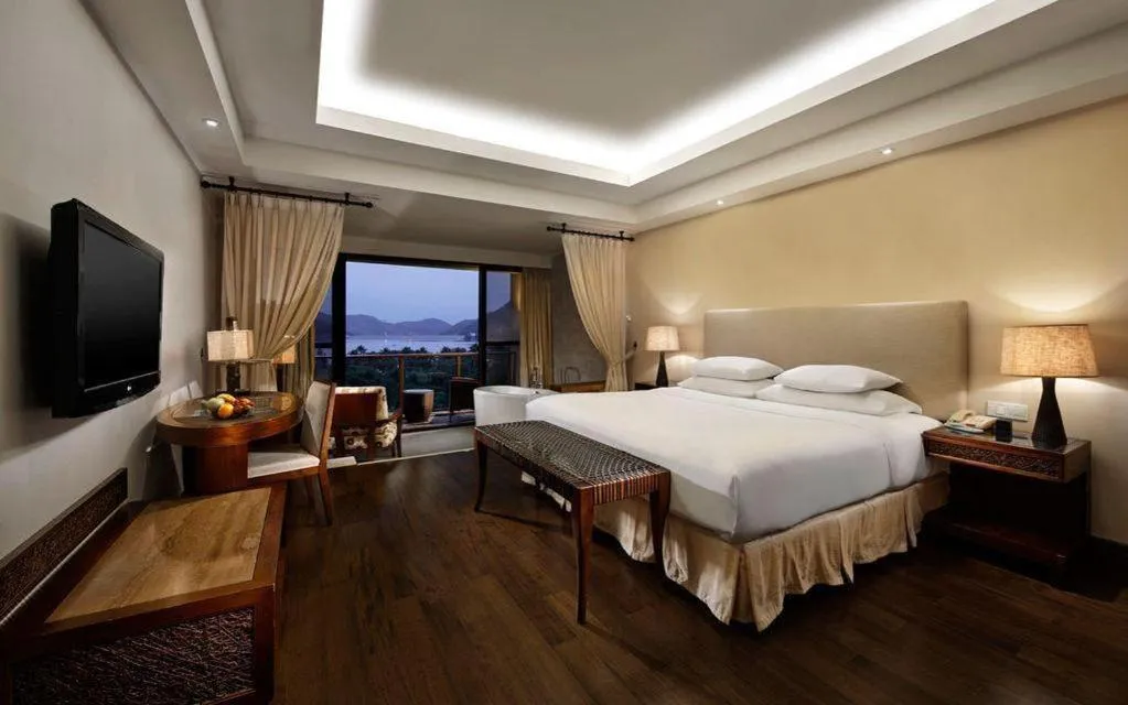 Bed in New Century Resort Jiulong Lake Ningbo