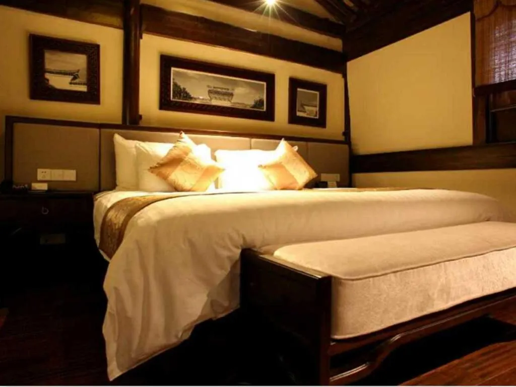 Bed in New Century Resort Jiulong Lake Ningbo