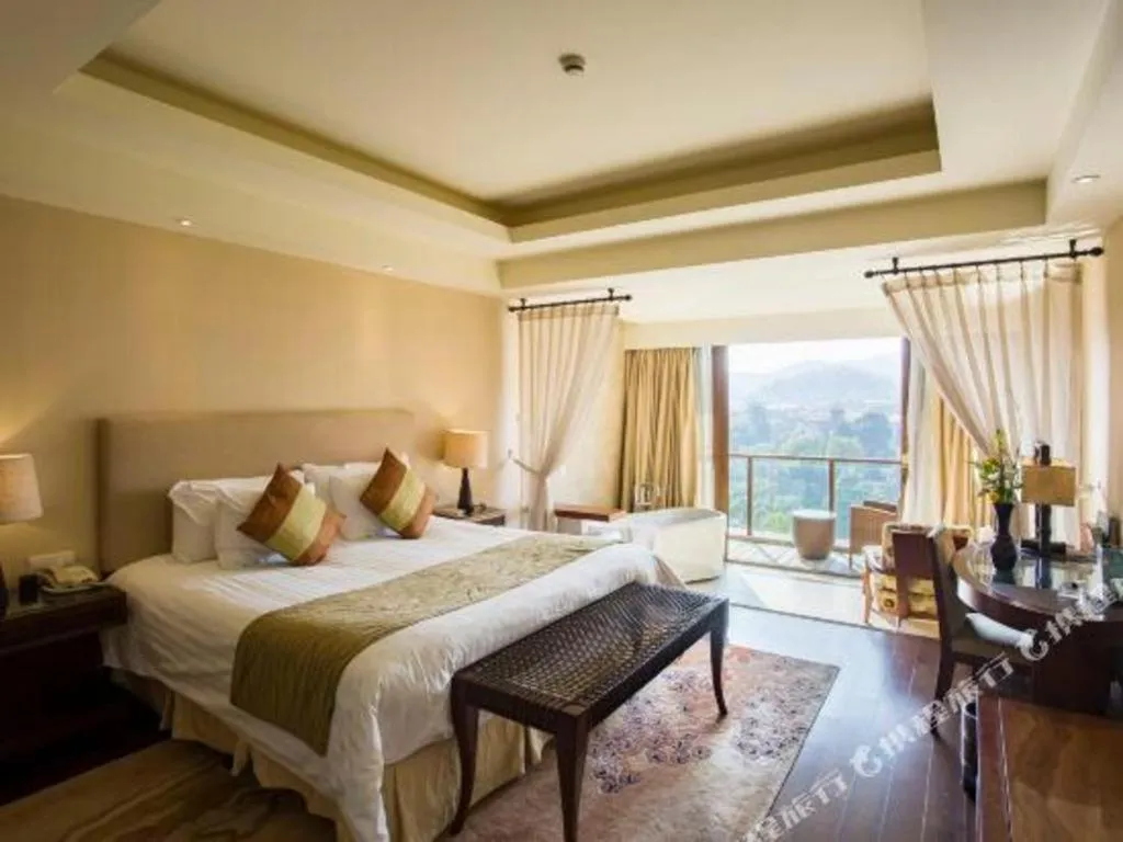 Bed in New Century Resort Jiulong Lake Ningbo