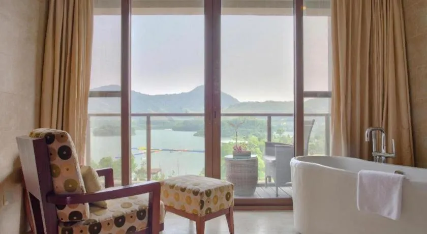 New Century Resort Jiulong Lake Ningbo