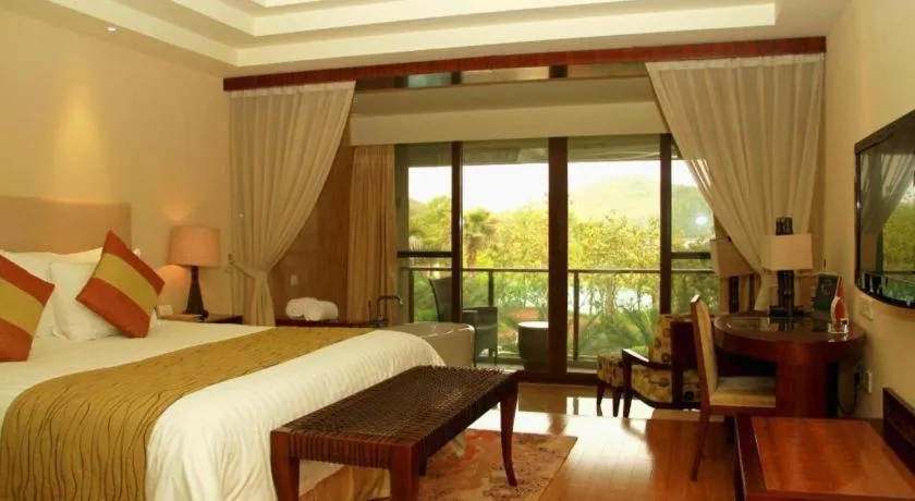 Bed in New Century Resort Jiulong Lake Ningbo
