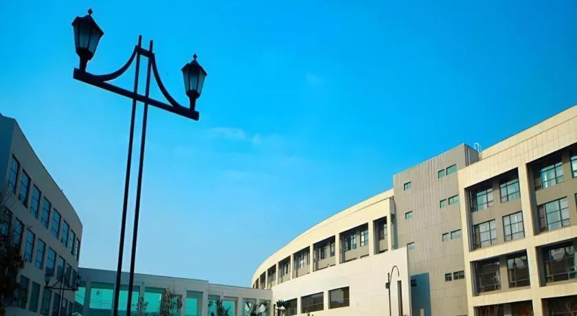 New Century Hotel Zaozhuang Fengming