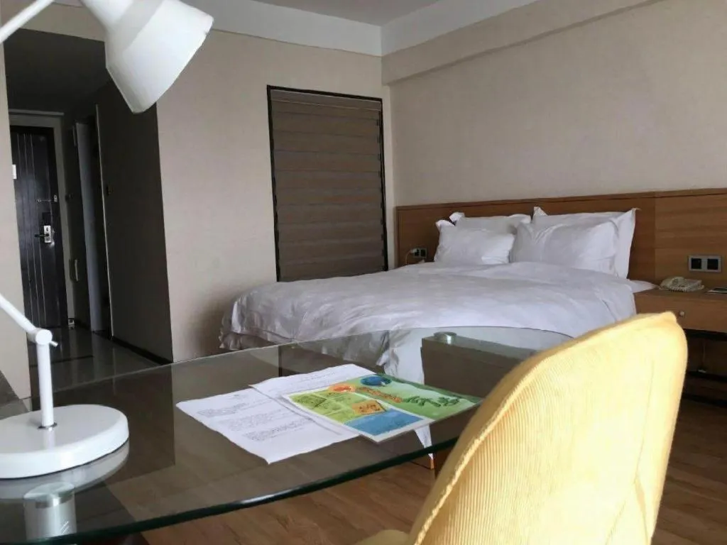 Bed in Kingtown Hotel Hongqiao Shanghai