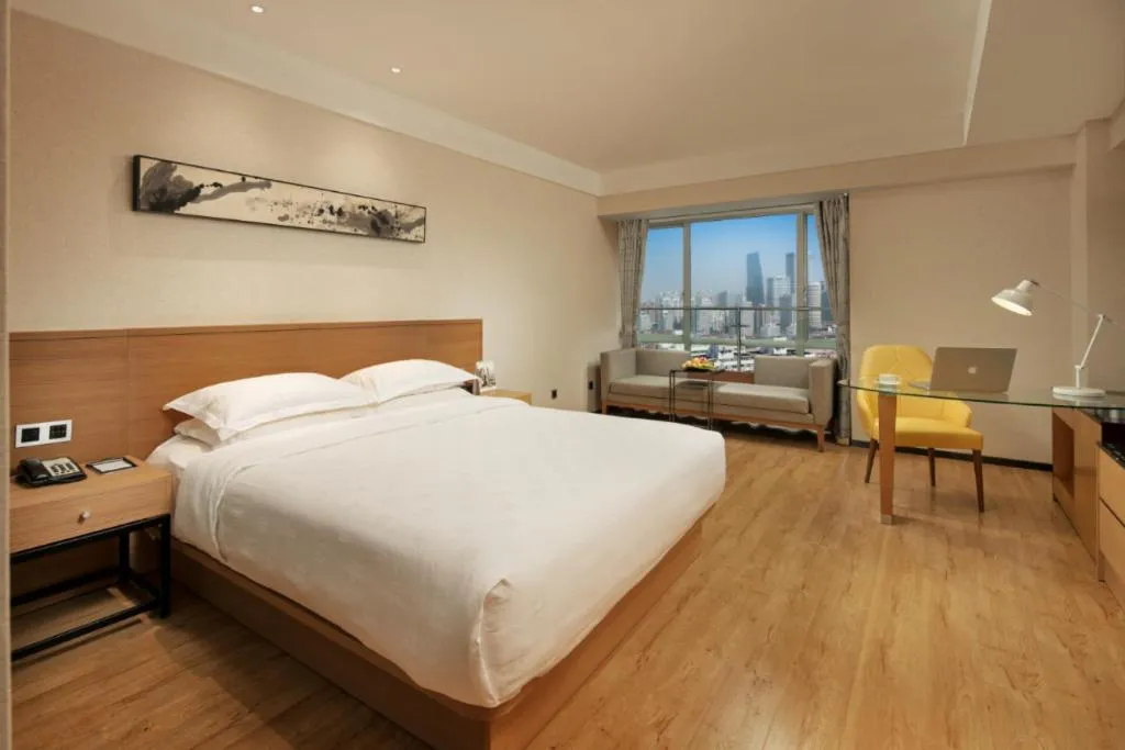 Bed in Kingtown Hotel Hongqiao Shanghai