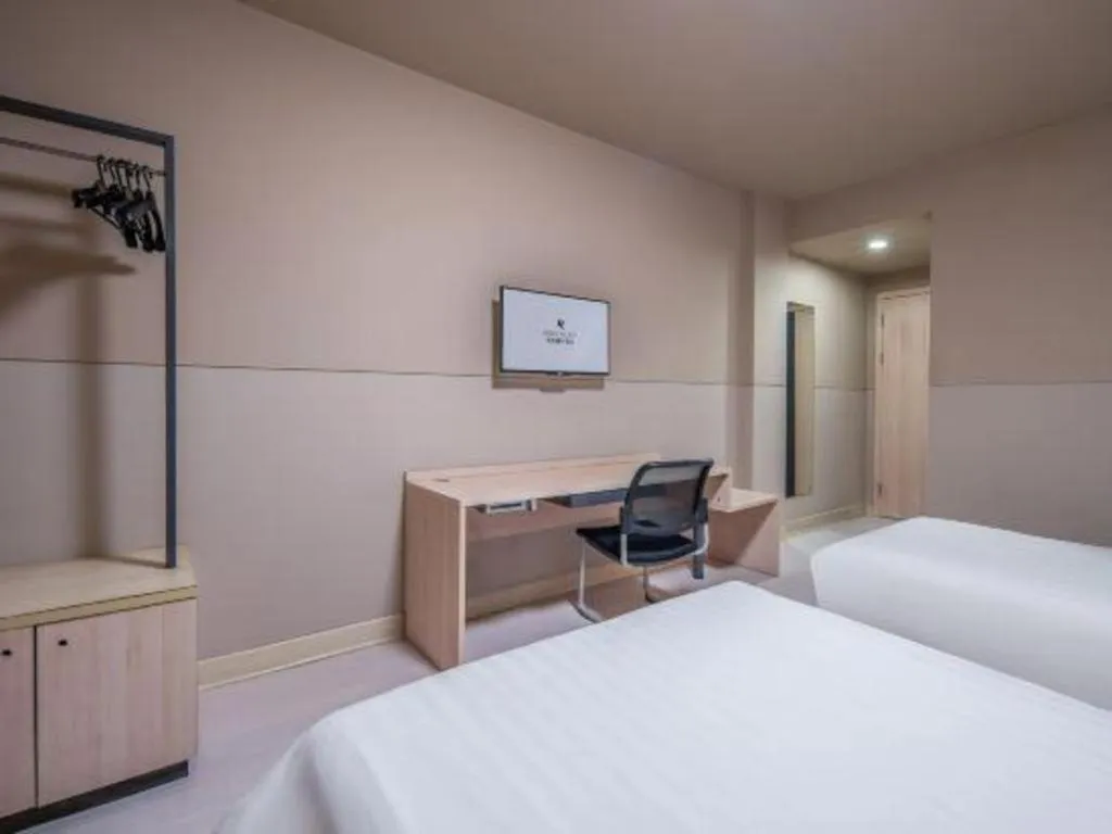 Bed in Jinjiang Inn Zhoushan Putuo Shenjiamen