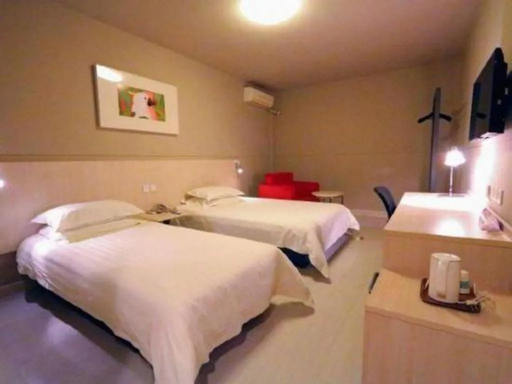 Bed in Jinjiang Inn Zhoushan Putuo Shenjiamen