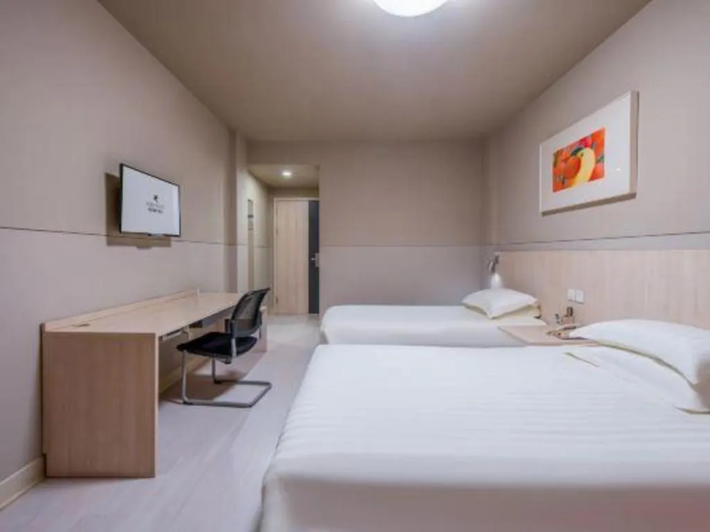 Bed in Jinjiang Inn Zhoushan Putuo Shenjiamen