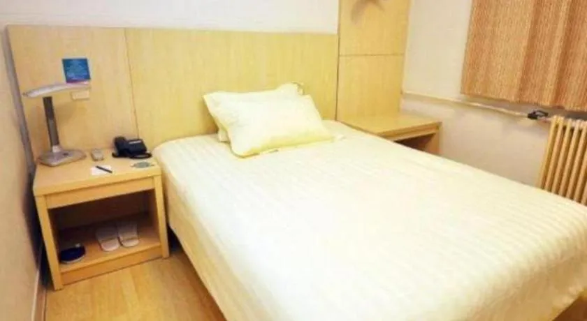 Bed in Jinjiang Inn Zhoushan Putuo Shenjiamen