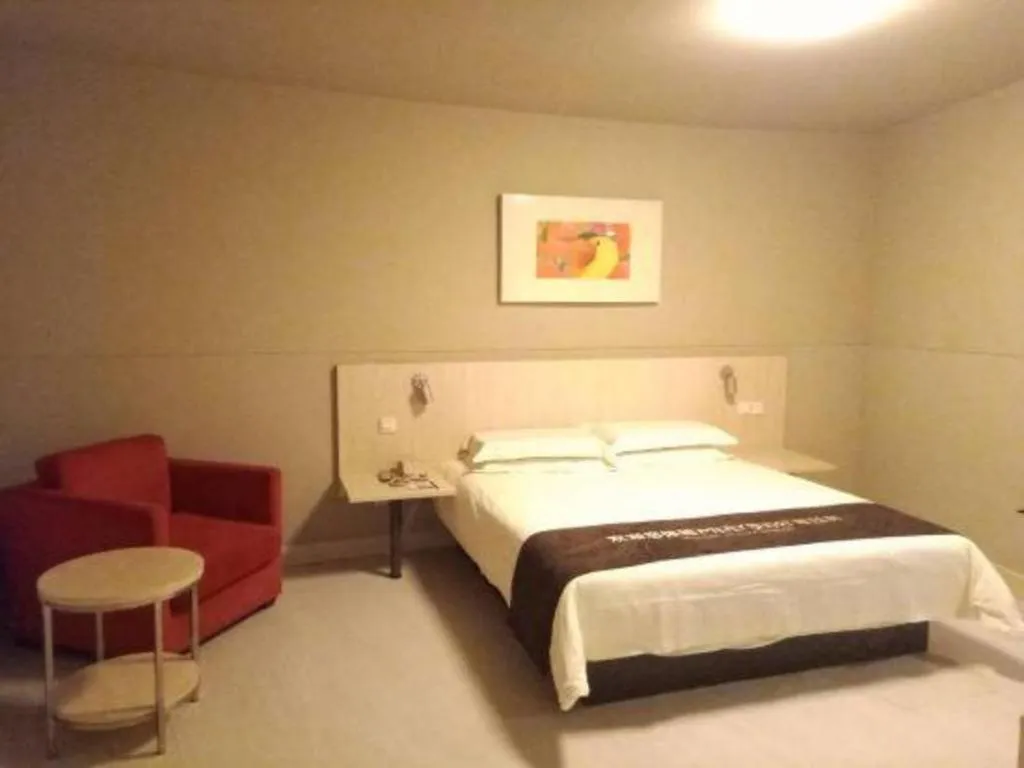 Bed in Jinjiang Inn Zhoushan Putuo Shenjiamen