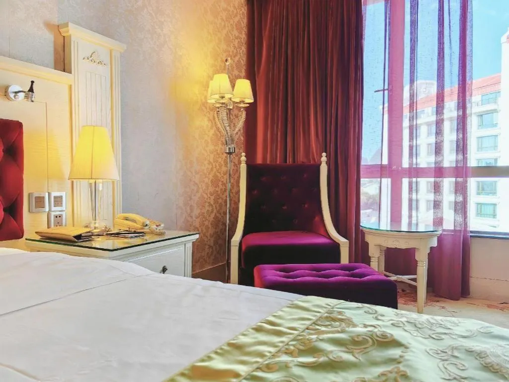 Bed in Guilin Bravo Hotel Grand Wing