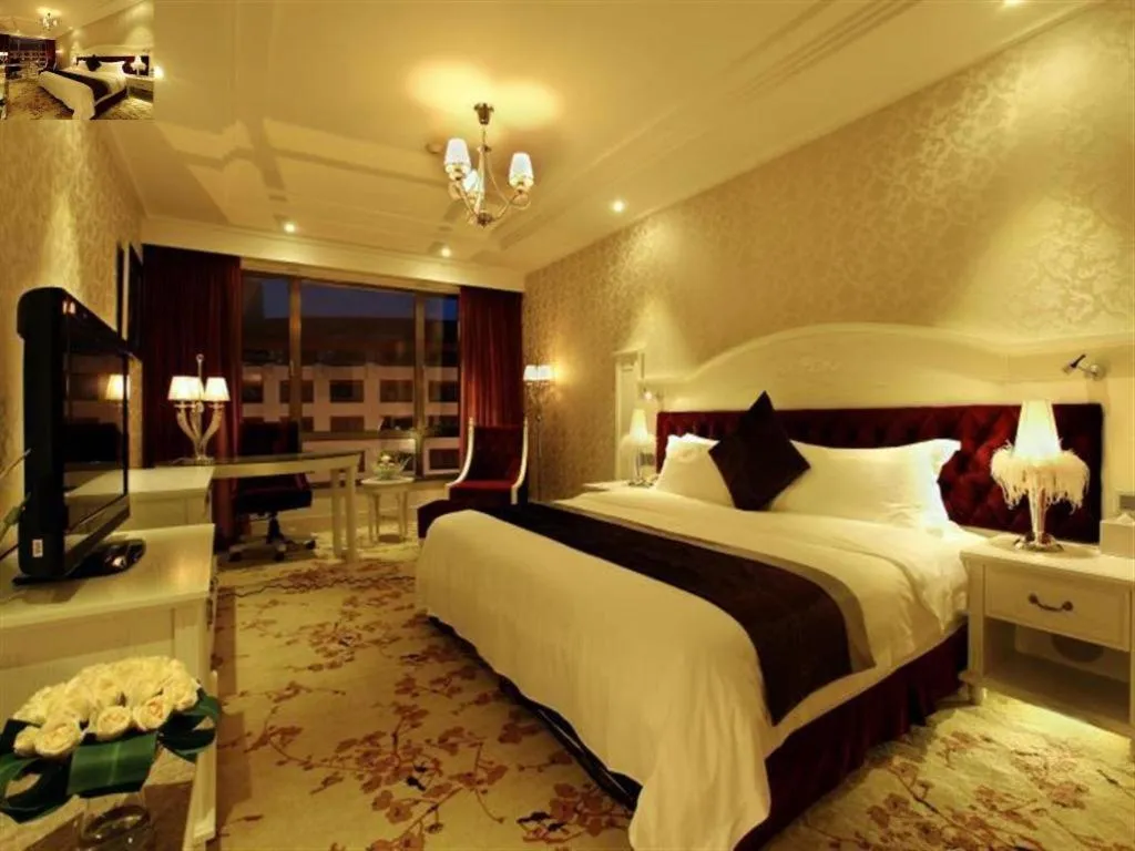 Bed in Guilin Bravo Hotel Grand Wing