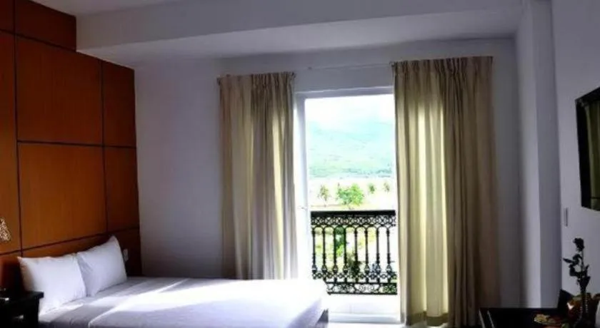 Bed in Paragon Villa Hotel Nha Trang