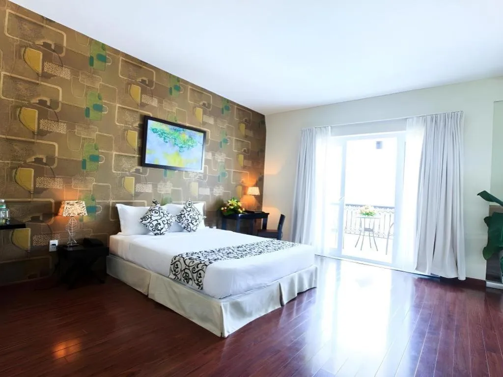 Bed in Paragon Villa Hotel Nha Trang