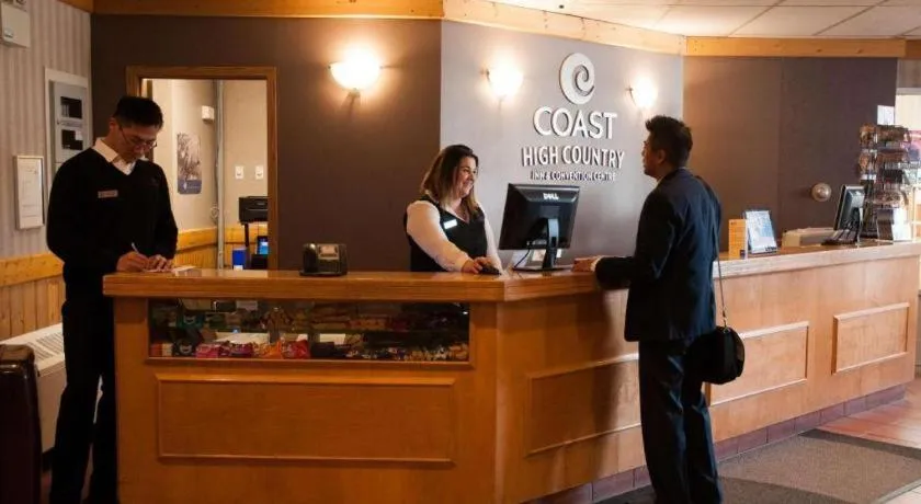Coast High Country Inn