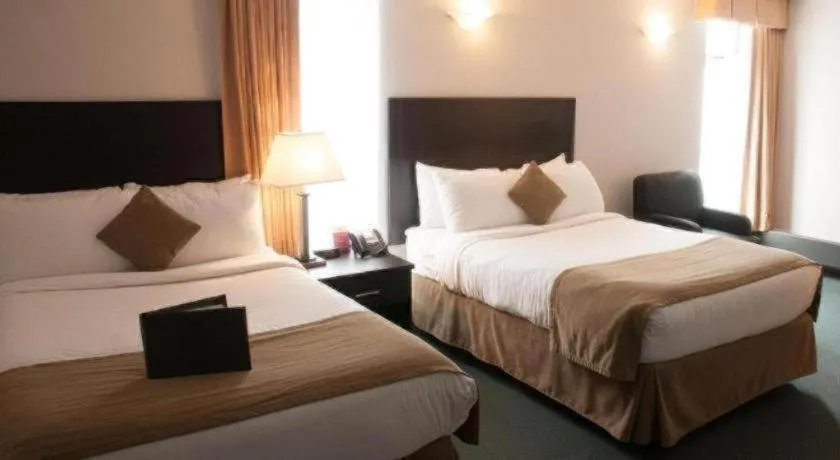 Bed in Coast High Country Inn