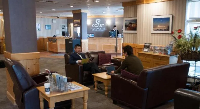 Coast High Country Inn