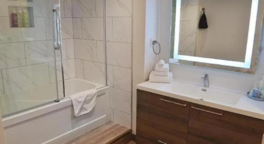 Coast High Country Inn