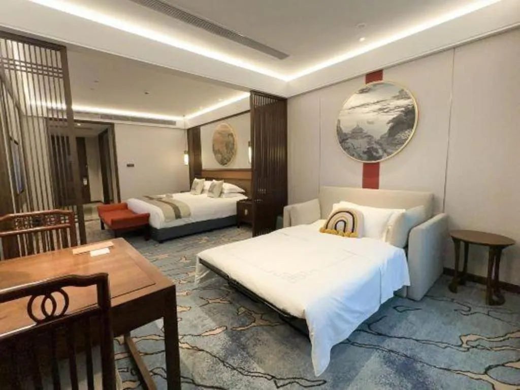 Bed in Hangzhou Blossom Hotel