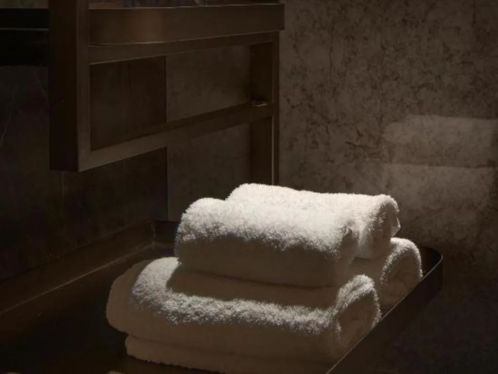 Hangzhou Blossom Hotel