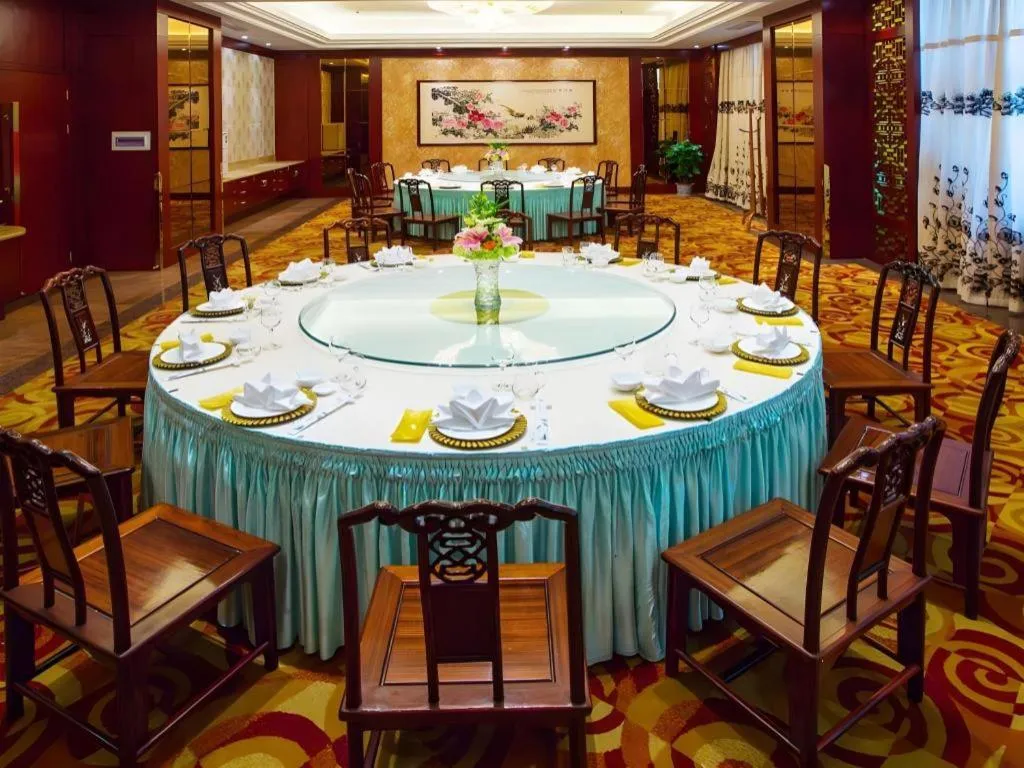 Hangzhou Blossom Hotel