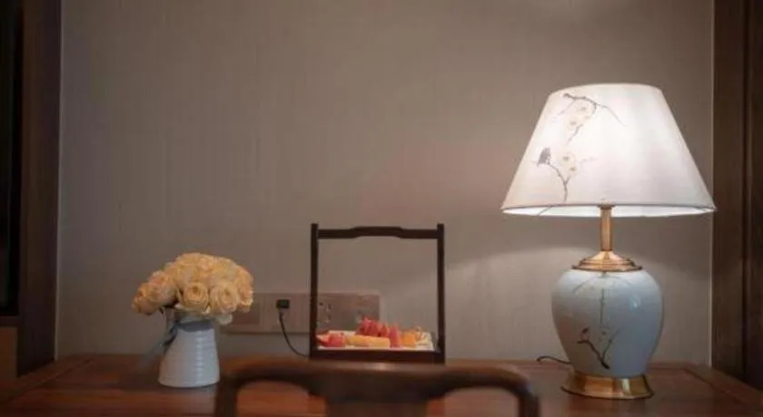 Hangzhou Blossom Hotel