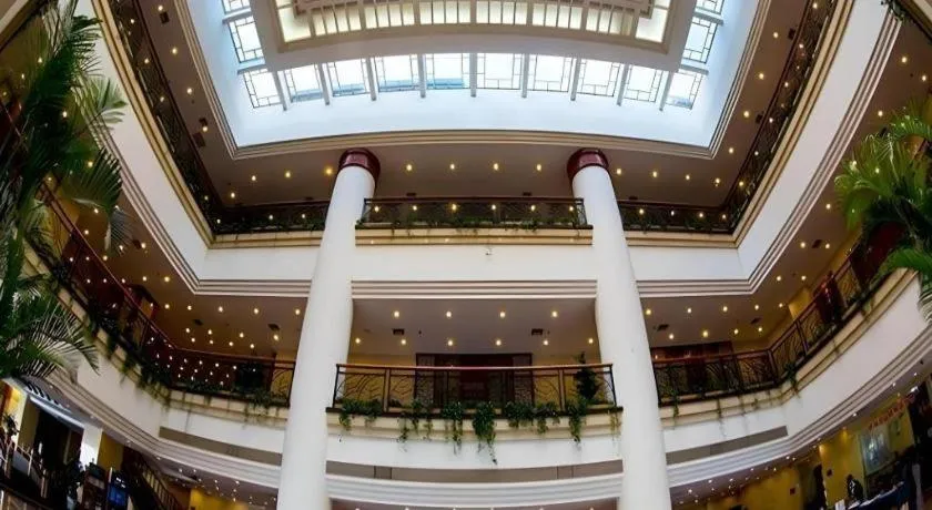 Hangzhou Blossom Hotel