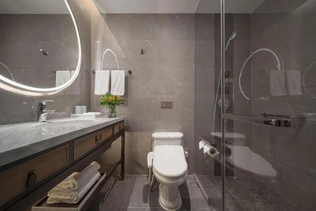 Hangzhou Blossom Hotel